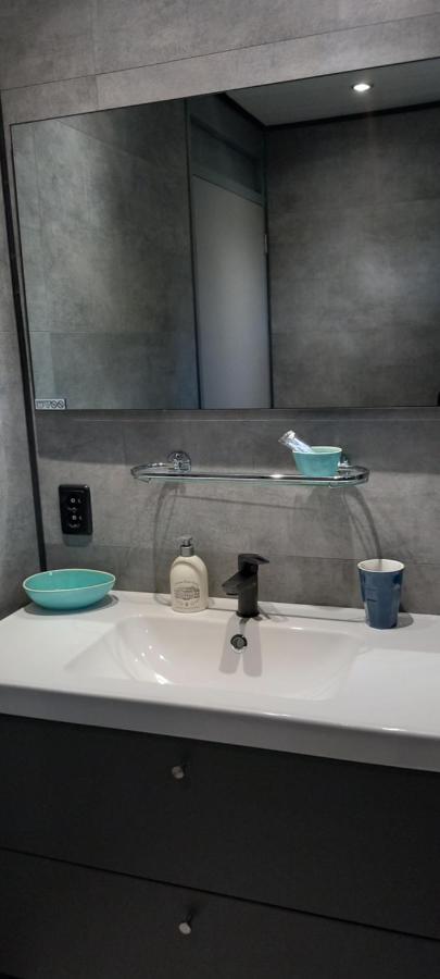 Luxe Recreatie Bungalow No 10 Scherpenisse Ngoại thất bức ảnh