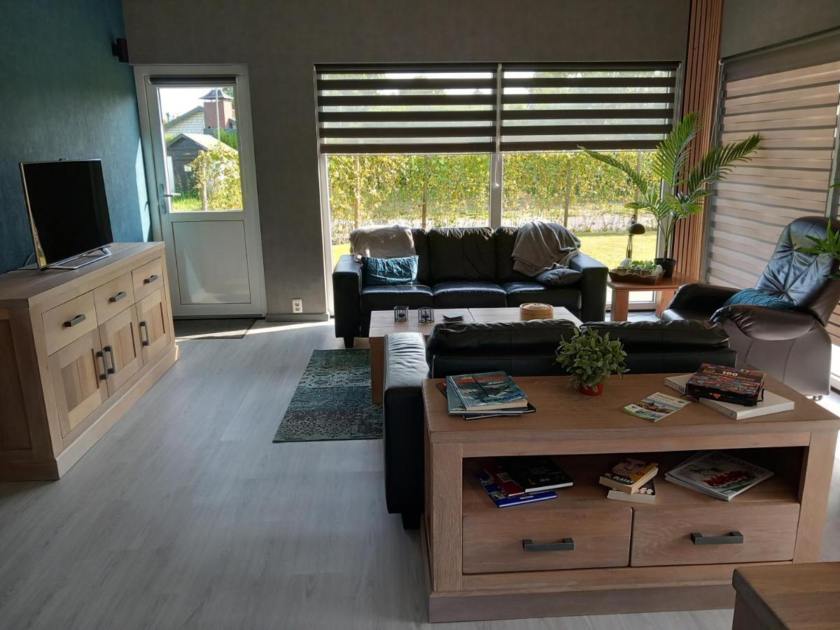 Luxe Recreatie Bungalow No 10 Scherpenisse Ngoại thất bức ảnh